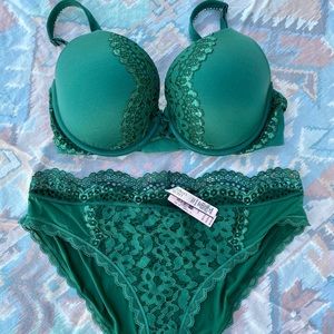 🥀🥀 VS bra & panty set